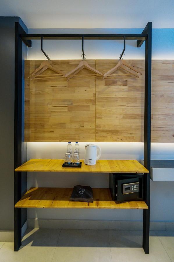 Lek Lek Samui Room X Coffee Bar Chaweng-stranden Eksteriør billede