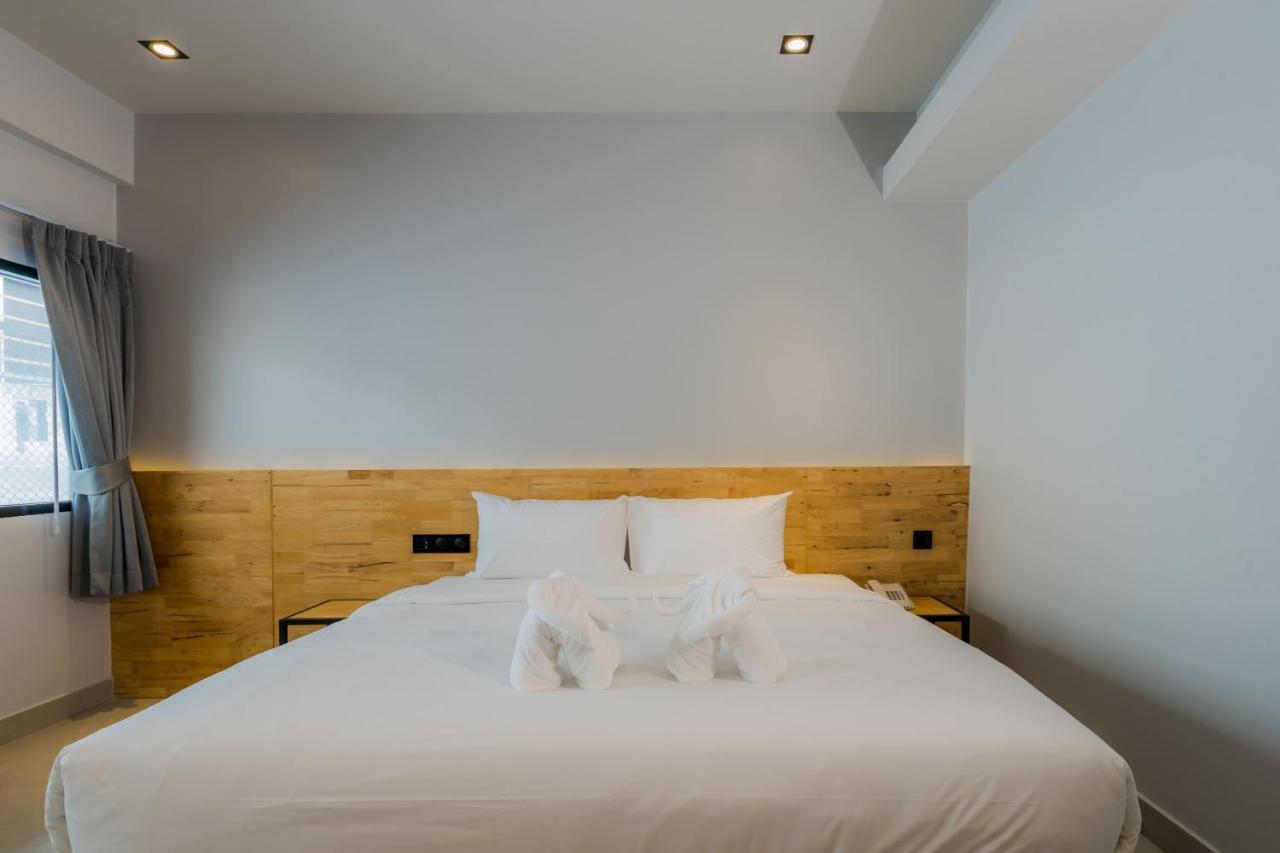 Lek Lek Samui Room X Coffee Bar Chaweng-stranden Eksteriør billede
